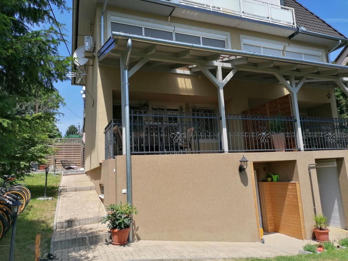 Villa Pelso Balatongyorok Bagian luar foto