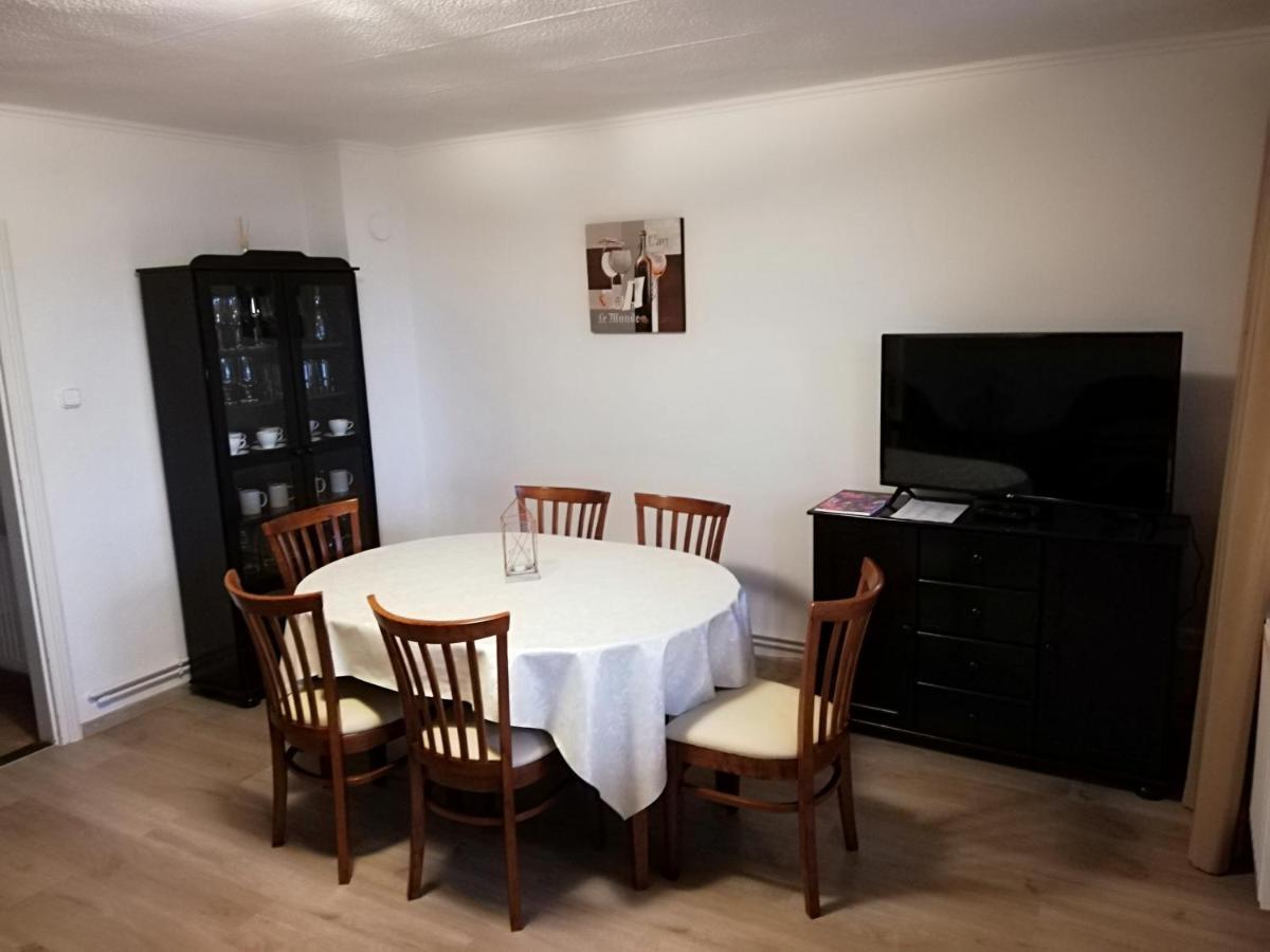 Villa Pelso Balatongyorok Bagian luar foto