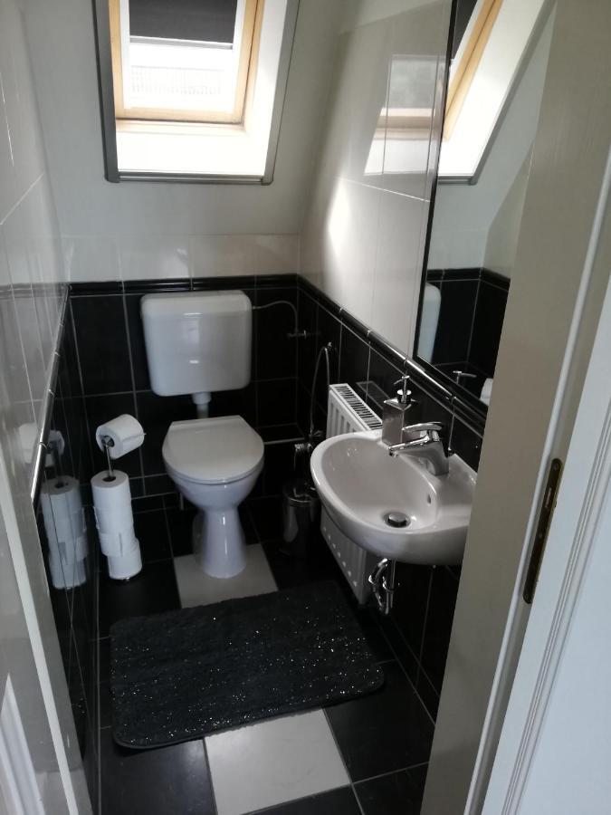 Villa Pelso Balatongyorok Bagian luar foto